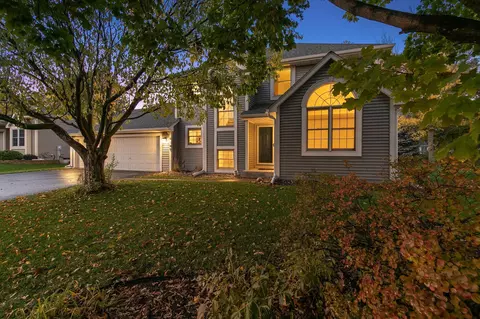9148 White Oaks Trl, Champlin, MN 55316 photo 2