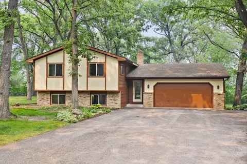 3926 35th St SE, Delano, MN 55328