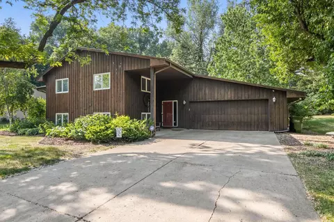 1703 Crystal Ave, Arden Hills, MN 55112