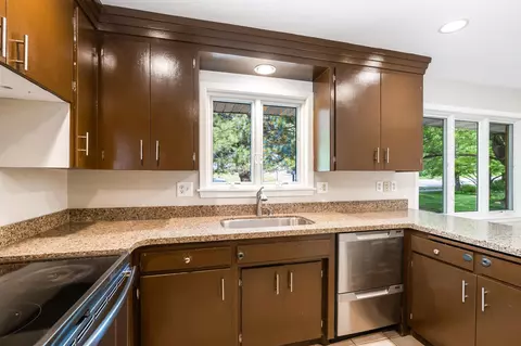 3620 E Superior St, Duluth, MN 55804 photo 14