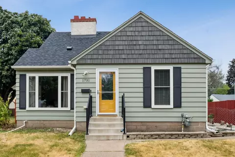 1731 Hoyt Ave E, Saint Paul, MN 55106