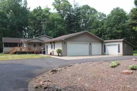 s7851 Bartig Road, Augusta, WI 54722