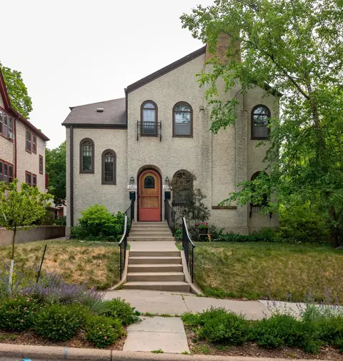 4453 Vincent Ave S, Minneapolis, MN 55410