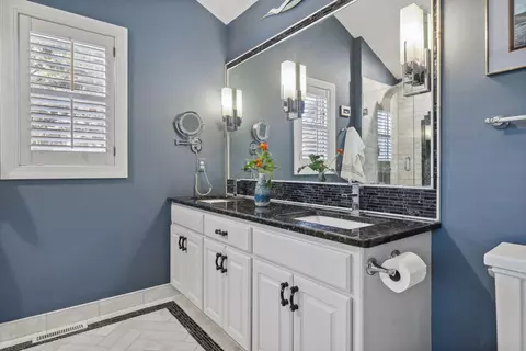 2266 Whispering Trl, Eagan, MN 55122 photo 18