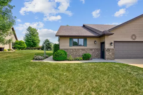 552 Southport Dr, Fairmont, MN 56031
