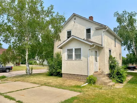 1202 Pine St, Brainerd, MN 56401 photo 2