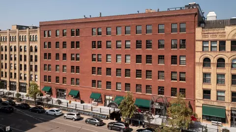 716 N 1st St #643, Minneapolis, MN 55401