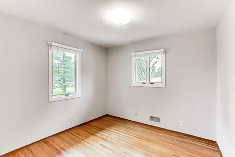 2078 Quartz Ln, Eagan, MN 55122 photo 13
