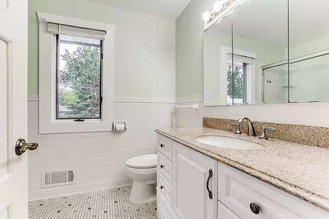 2078 Quartz Ln, Eagan, MN 55122 photo 15
