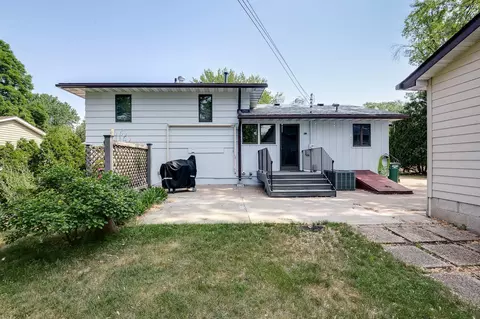 2078 Quartz Ln, Eagan, MN 55122 photo 25