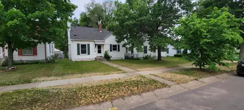 4916 6th St NE, Columbia Heights, MN 55421