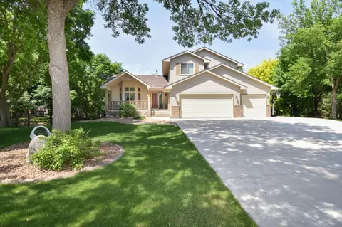 11146 Hillsboro Ct, Champlin, MN 55316