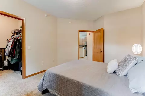 2103 Silver Bell Rd #101, Eagan, MN 55122 photo 22