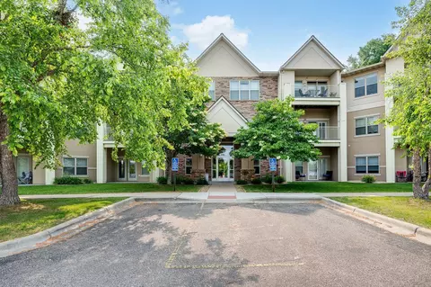 2103 Silver Bell Rd #101, Eagan, MN 55122 photo 2