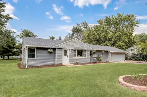 816 83rd Ave N, Brooklyn Park, MN 55444