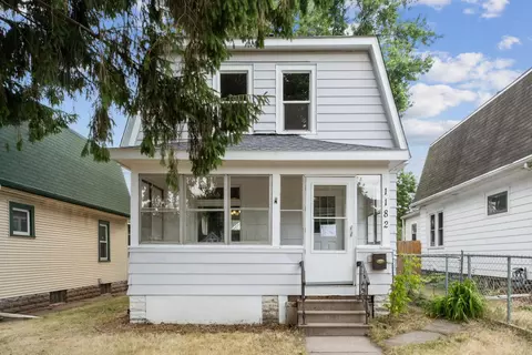 1182 Matilda St, Saint Paul, MN 55117