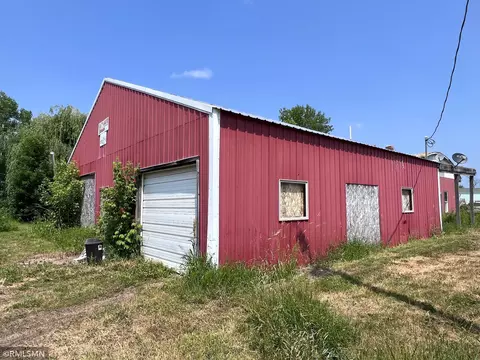 237 S Main St, Henriette, MN 55036