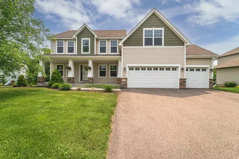 3213 Maple Dr SW, Prior Lake, MN 55372