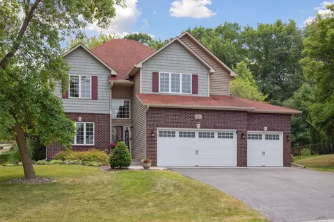 10297 Oakhill Ct, Elko New Market, MN 55020