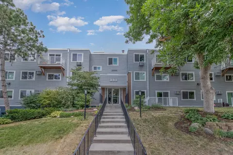 333 8th St SE #105, Minneapolis, MN 55414