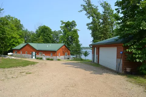 13836 Valhalla Dr, Island Lake Twp, MN 56651