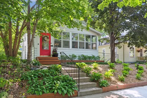 3541 17th Ave S, Minneapolis, MN 55407