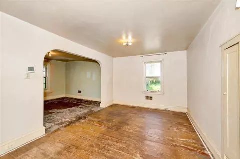 2406 W 6th St, Duluth, MN 55806 photo 5