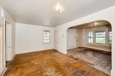 2406 W 6th St, Duluth, MN 55806 photo 4