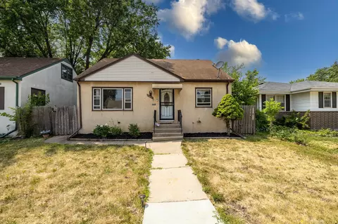 5053 Upton Ave N, Minneapolis, MN 55430
