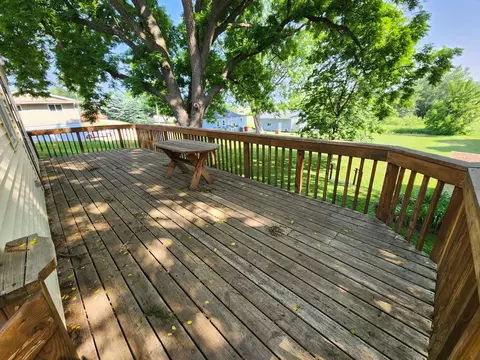 325 4th Ave SW, Plainview, MN 55964 photo 11
