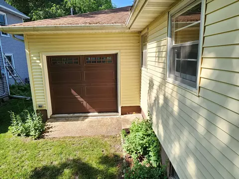 325 4th Ave SW, Plainview, MN 55964 photo 13