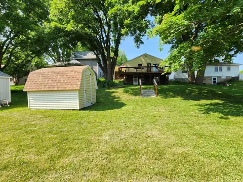 325 4th Ave SW, Plainview, MN 55964 photo 6