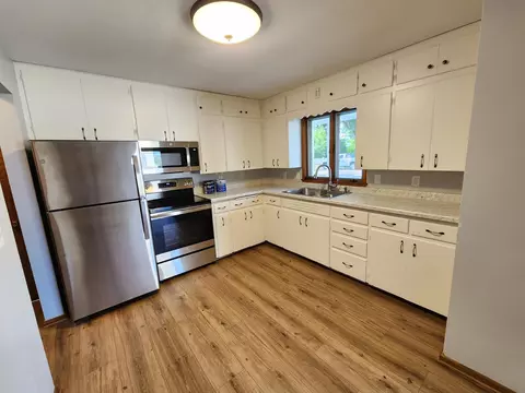 325 4th Ave SW, Plainview, MN 55964 photo 20