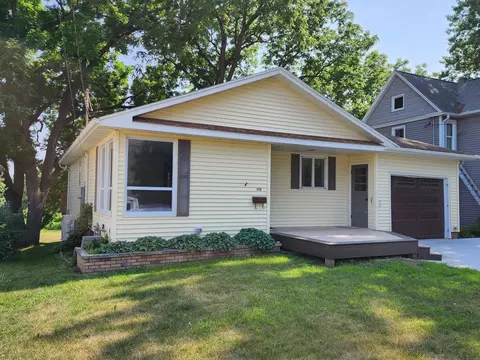 325 4th Ave SW, Plainview, MN 55964 photo 2