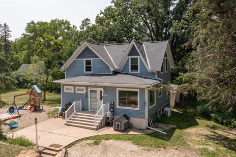 1022 2nd St, Kenyon, MN 55946