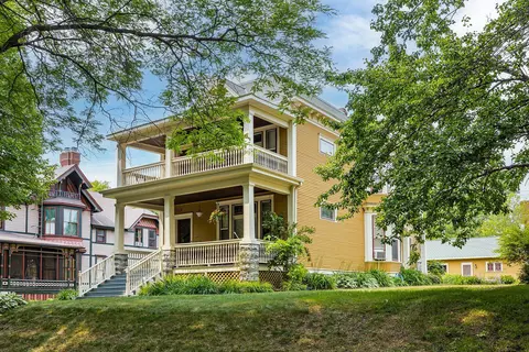 549 Dayton Ave, Saint Paul, MN 55102