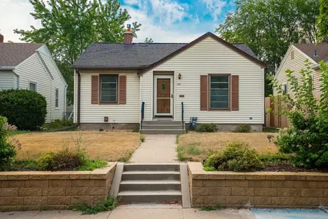 4921 6th St NE, Columbia Heights, MN 55421