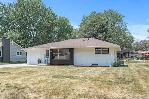 4073 Idaho Ave N, Crystal, MN 55427