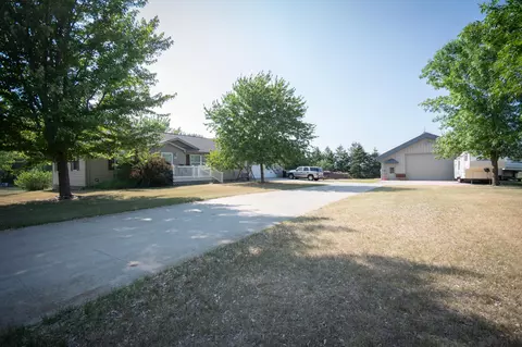 40804 Sauk Lake Rd, Sauk Centre, MN 56378