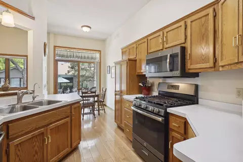 4174 Arbor Ln, Eagan, MN 55122 photo 16