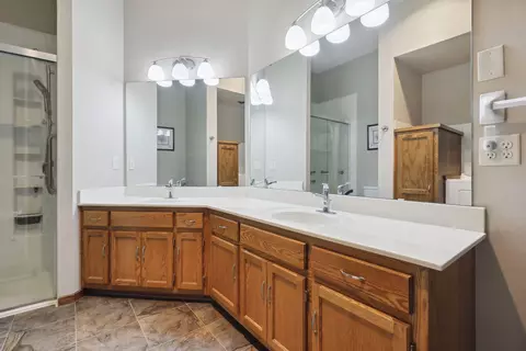 4174 Arbor Ln, Eagan, MN 55122 photo 22