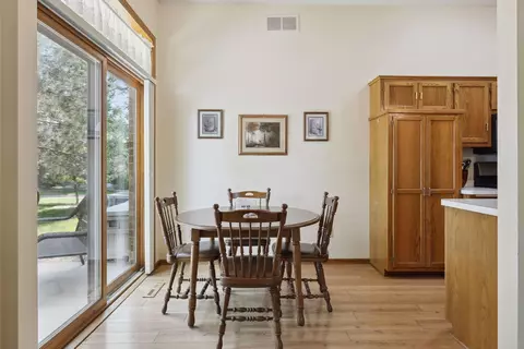 4174 Arbor Ln, Eagan, MN 55122 photo 12