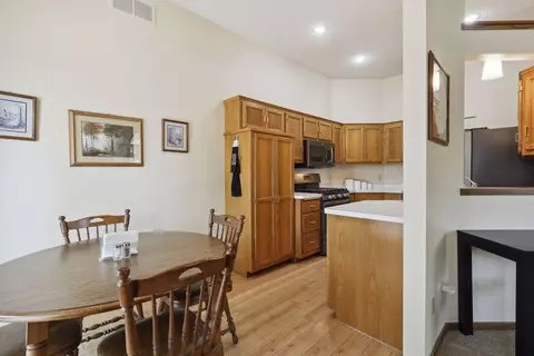 4174 Arbor Ln, Eagan, MN 55122 photo 13