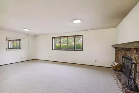 10653 Johnson Rd, Bloomington, MN 55437 photo 30