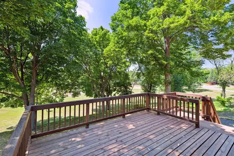 10653 Johnson Rd, Bloomington, MN 55437 photo 38