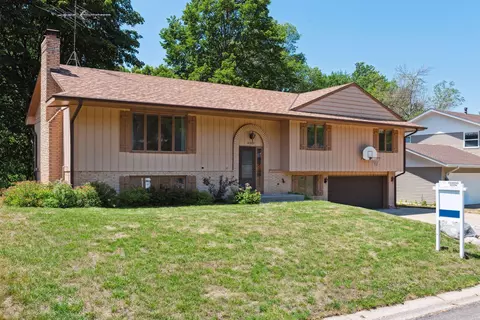 10653 Johnson Rd, Bloomington, MN 55437 photo 35