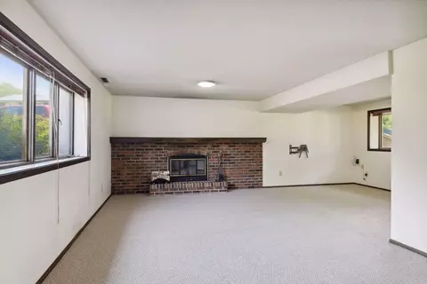 10653 Johnson Rd, Bloomington, MN 55437 photo 29