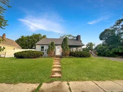 2024 3rd St E, Saint Paul, MN 55119
