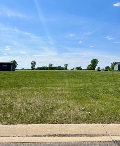 620 4th Ave SW, Blooming Prairie Twp, MN 55917