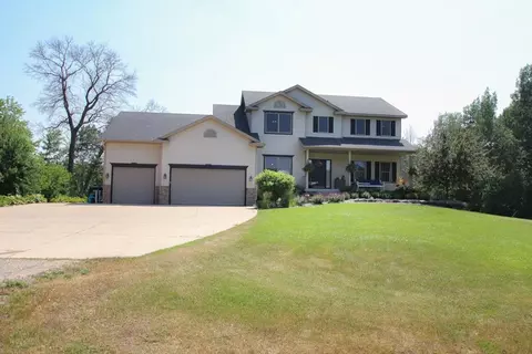 2240 221st Ave NW, Oak Grove, MN 55011